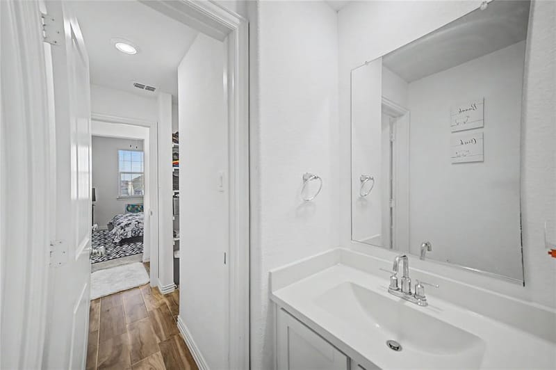 10011 Sovereign Drive, Frisco TX 75035 - Photo 36