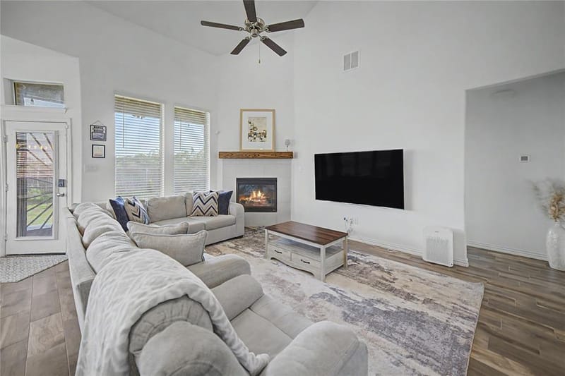 10011 Sovereign Drive, Frisco TX 75035 - Photo 20