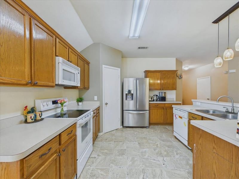 613 Quail Hollow Drive, Midlothian TX 76065 - Photo 19