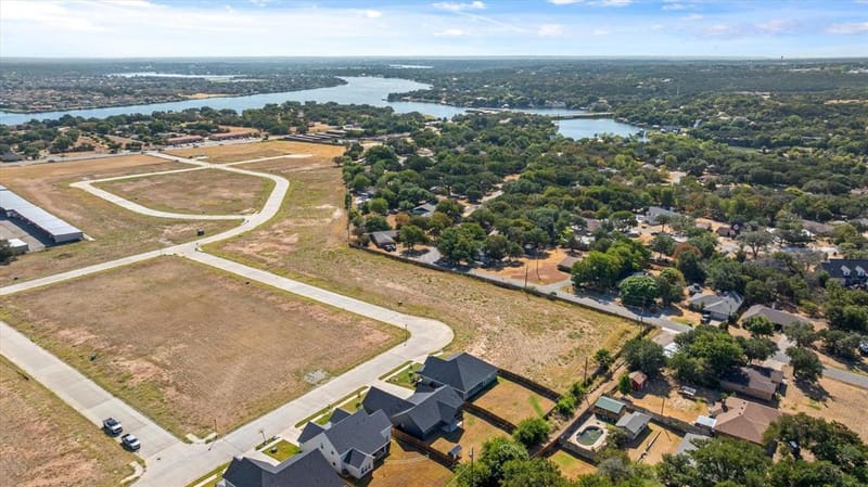 2040 Salina Circle, Granbury TX 76048 - Photo 37