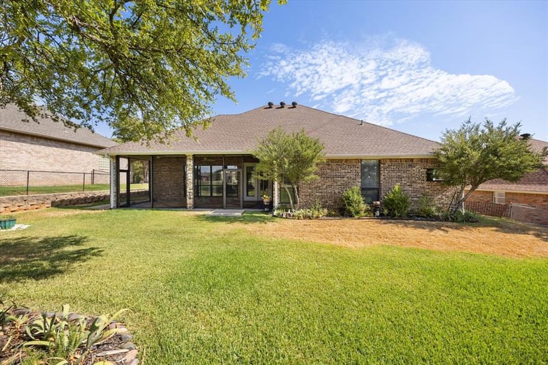 8712 Bellechase Road, Granbury TX 76049 - Photo 32