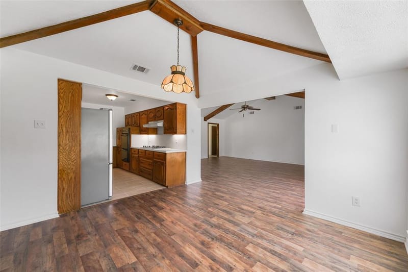 336 Woodbrook Drive, DeSoto TX 75115 - Photo 11