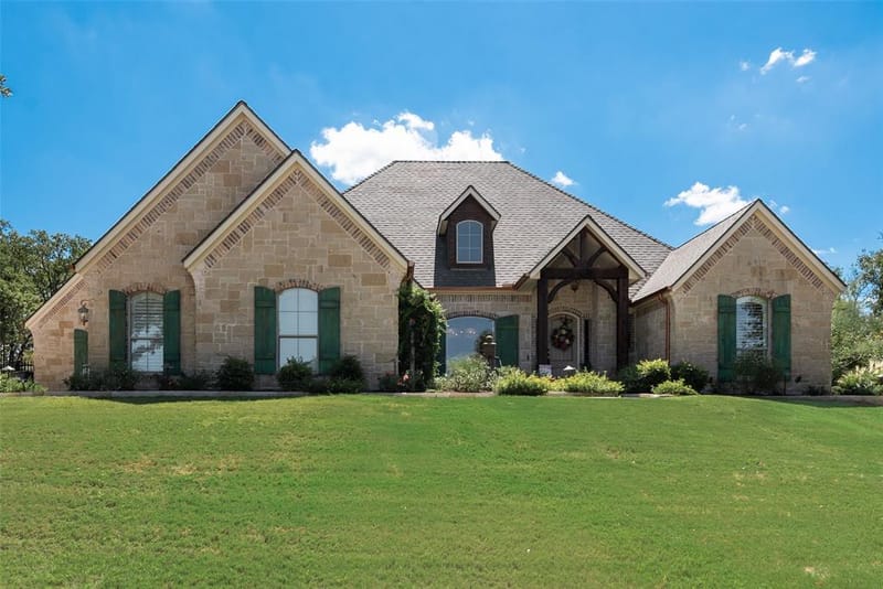 112 Trailview Lane, Weatherford TX 76088 - Photo 3