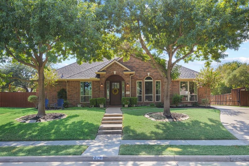 274 Love Bird Lane, Murphy TX 75094