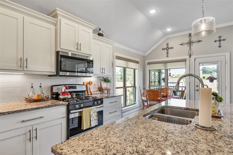 12764 Meadowbrook, Tyler TX 75709 - Photo 9