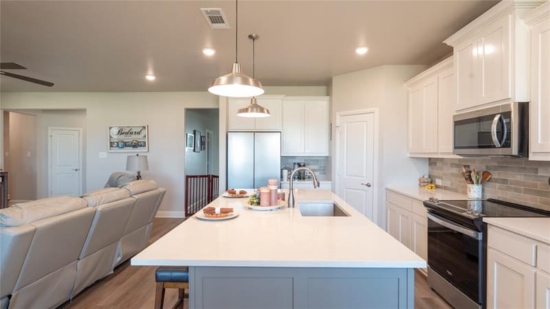 1215 Sanger, Springtown TX 76082 - Photo 12