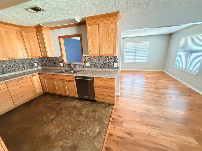 2307 Arapaho Drive, Denison TX 75020 - Photo 16