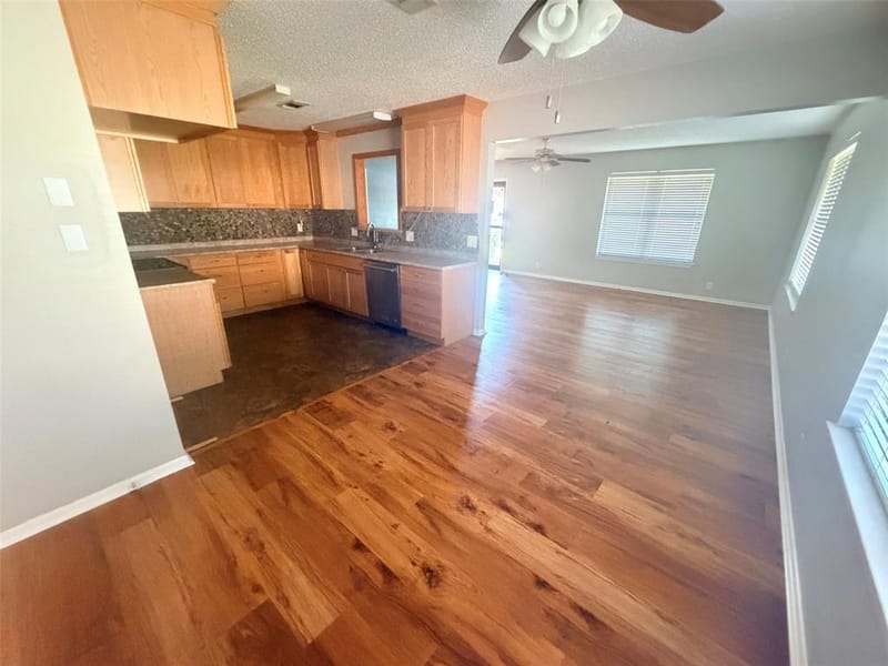 2307 Arapaho Drive, Denison TX 75020 - Photo 11