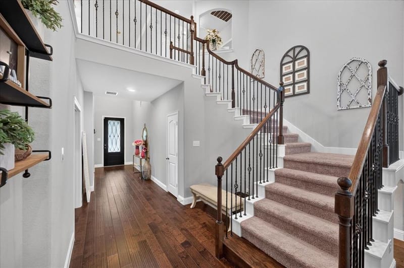 8712 Mccutchins Drive, McKinney TX 75070 - Photo 3