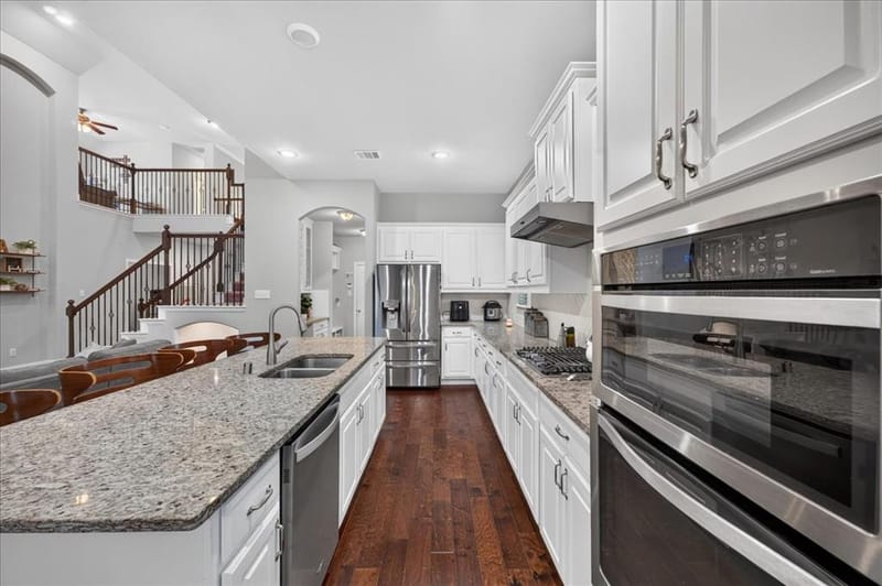 8712 Mccutchins Drive, McKinney TX 75070 - Photo 9