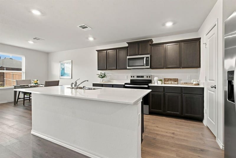 1432 Briar Hill Drive, Denton TX 76207 - Photo 9