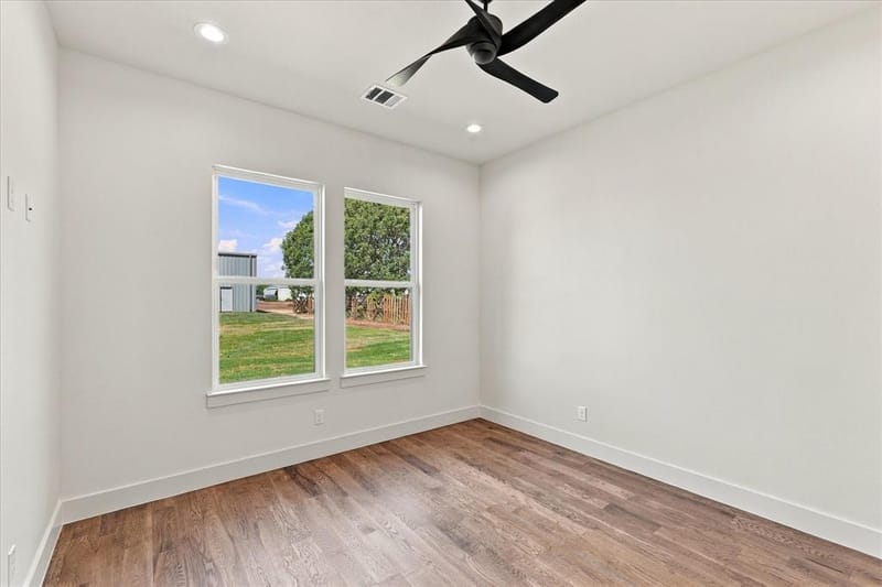 2931 N Mockingbird Lane, Midlothian TX 76065 - Photo 24