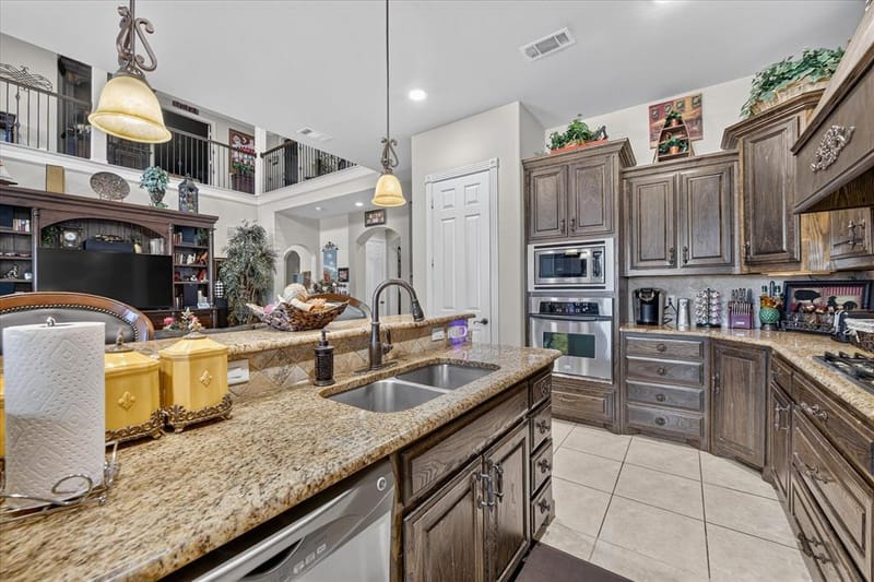4205 Watercrest Drive, Mansfield TX 76063 - Photo 16