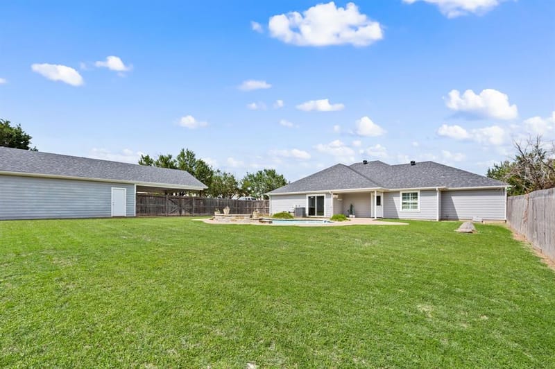 4000 Goliad Drive, Granbury TX 76048 - Photo 27