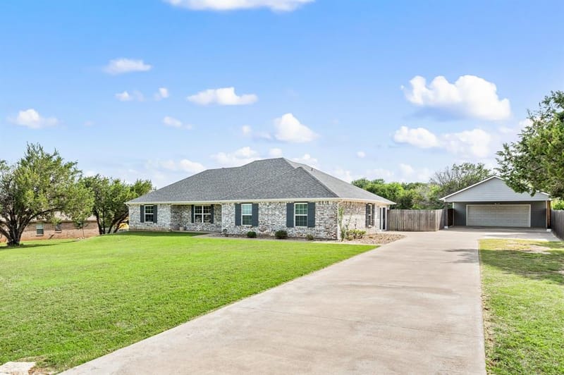 4000 Goliad Drive, Granbury TX 76048 - Photo 31