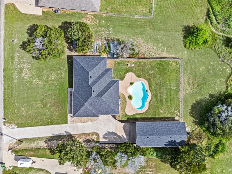 4000 Goliad Drive, Granbury TX 76048 - Photo 29