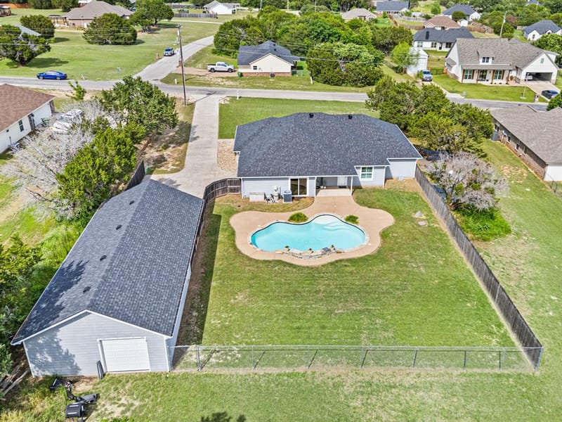 4000 Goliad Drive, Granbury TX 76048 - Photo 25