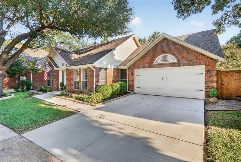 5035 Bryn Mawr Drive, McKinney TX 75072 - Photo 3