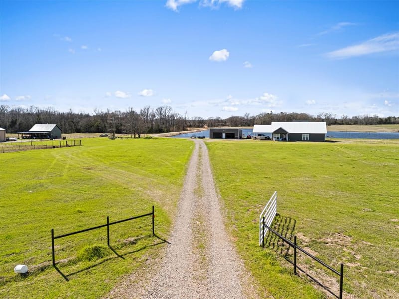385 County Road 3104, Pittsburg TX 75686 - Photo 31