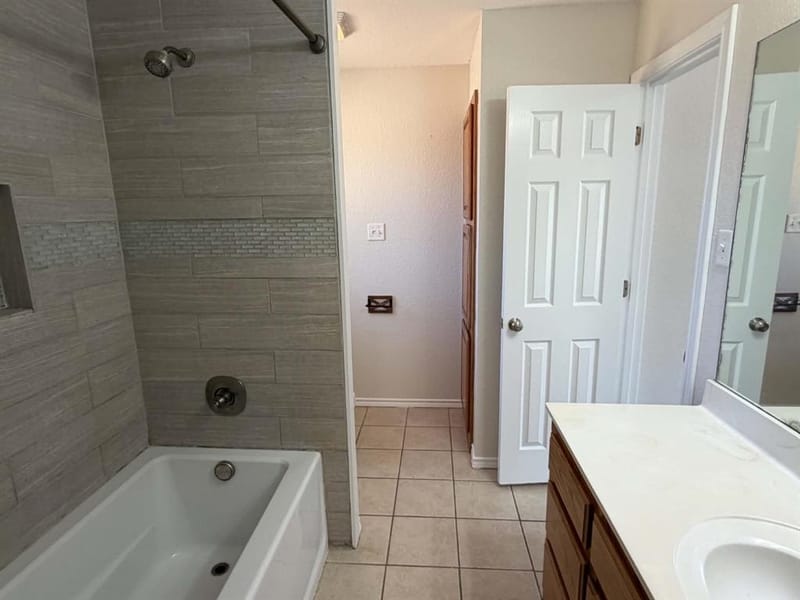 1231 W Hyman Street, Stephenville TX 76401 - Photo 9