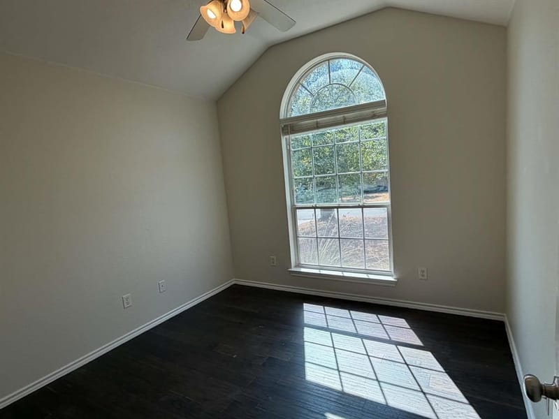 1231 W Hyman Street, Stephenville TX 76401 - Photo 15