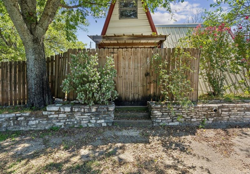 157 Business Boulevard, Granbury TX 76049 - Photo 27