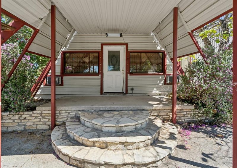 157 Business Boulevard, Granbury TX 76049 - Photo 6