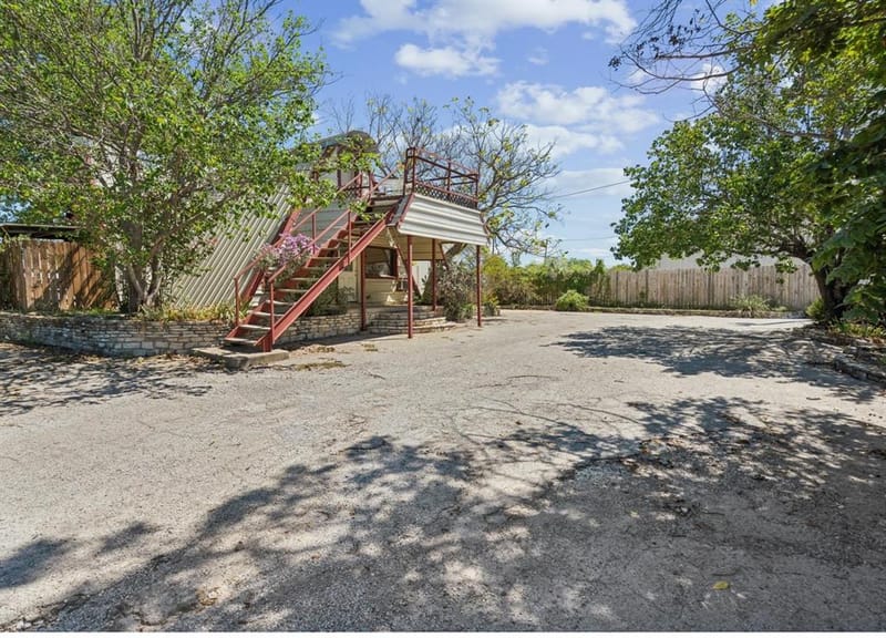 157 Business Boulevard, Granbury TX 76049 - Photo 36