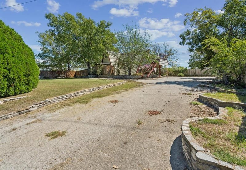 157 Business Boulevard, Granbury TX 76049 - Photo 38