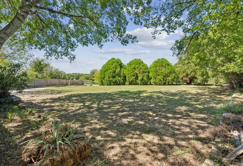 157 Business Boulevard, Granbury TX 76049 - Photo 31
