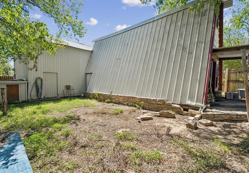 157 Business Boulevard, Granbury TX 76049 - Photo 29