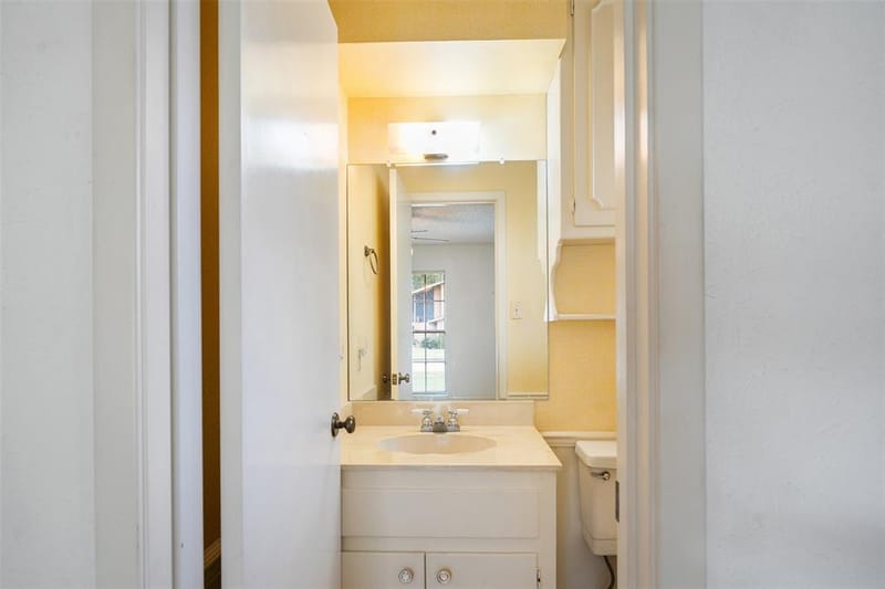 925 Bradley Drive, Athens TX 75751 - Photo 32