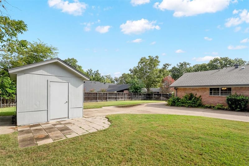 925 Bradley Drive, Athens TX 75751 - Photo 34