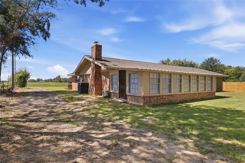 1329 County Road 3357, Saltillo TX 75478 - Photo 24