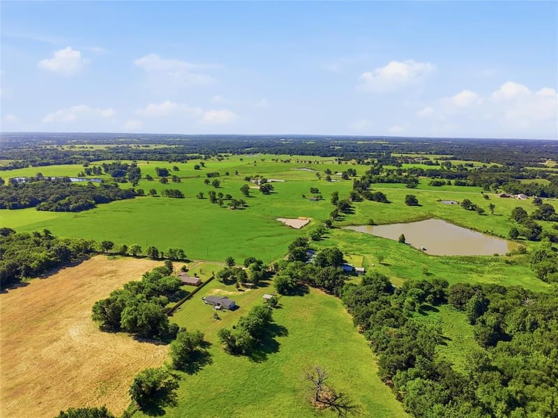 1329 County Road 3357, Saltillo TX 75478 - Photo 35