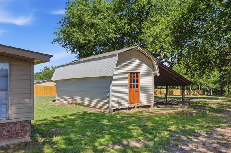 1329 County Road 3357, Saltillo TX 75478 - Photo 25