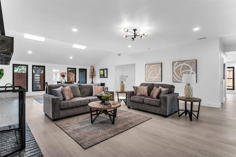 16801 Thomas Chapel Drive, Dallas TX 75248 - Photo 14