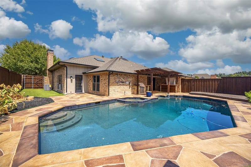 5804 Steeplechase Drive, Plano TX 75093 - Photo 2