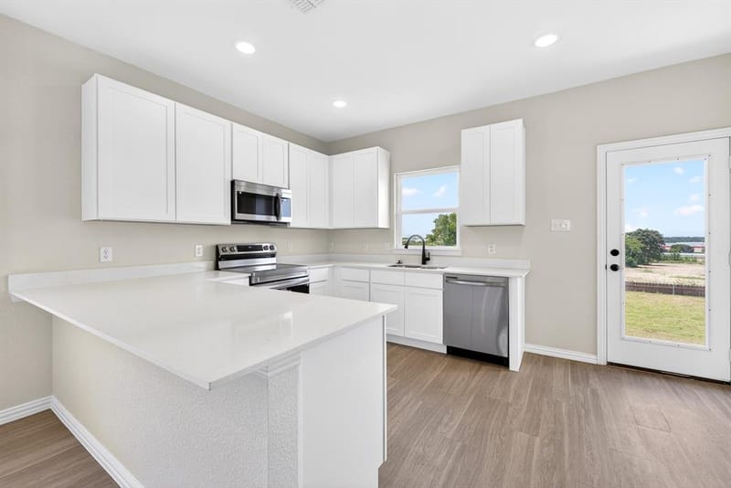 1102 Sky Summit Court, Belton TX 76513 - Photo 6