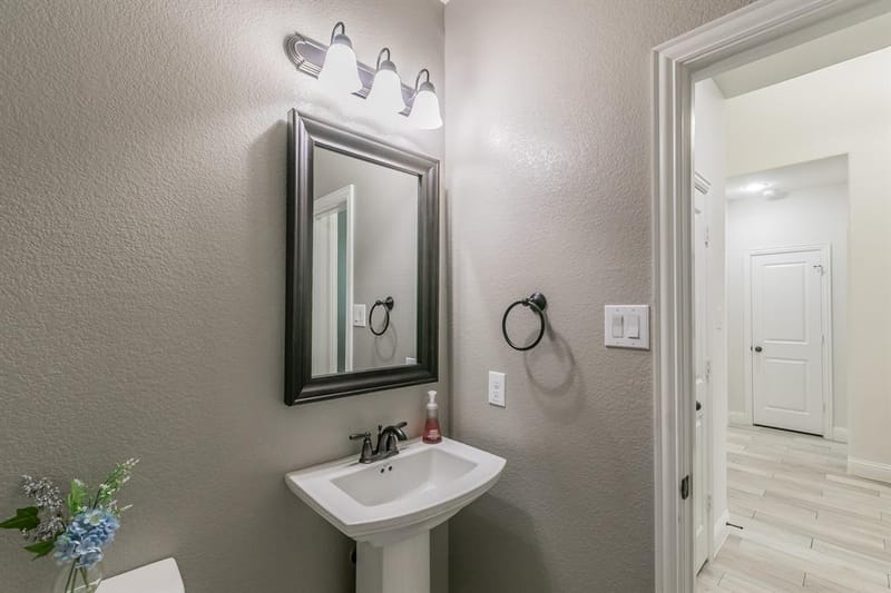 405 Marbrook Court, Fort Worth TX 76131 - Photo 6