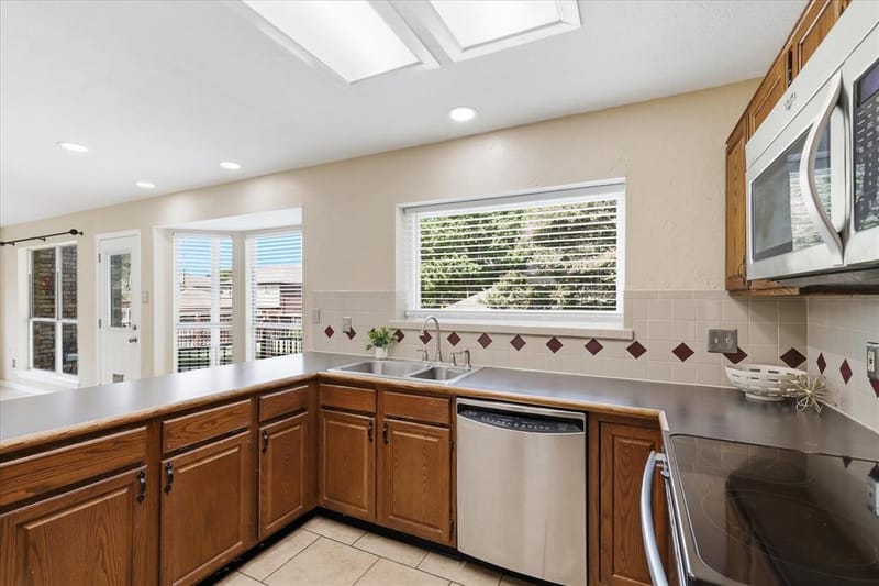 1636 Fuqua Drive, Flower Mound TX 75028 - Photo 12