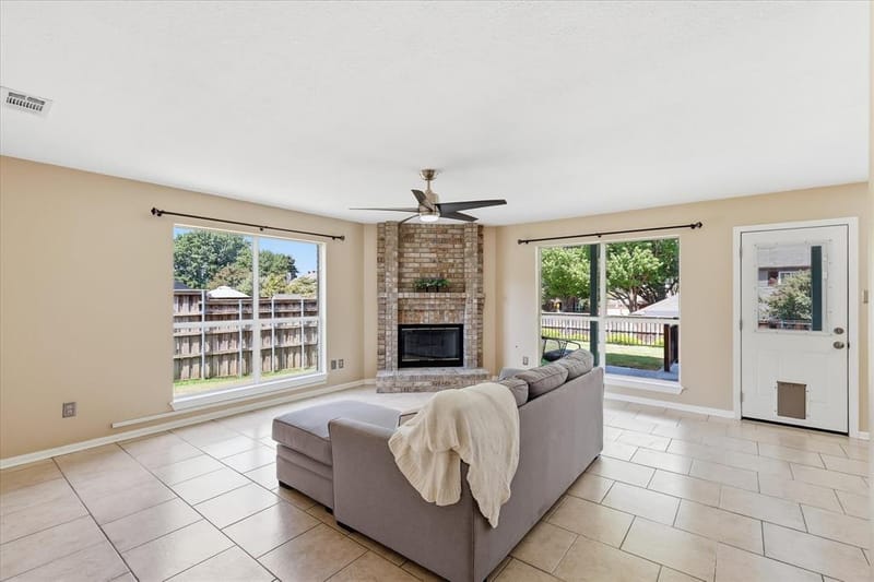 1636 Fuqua Drive, Flower Mound TX 75028 - Photo 11