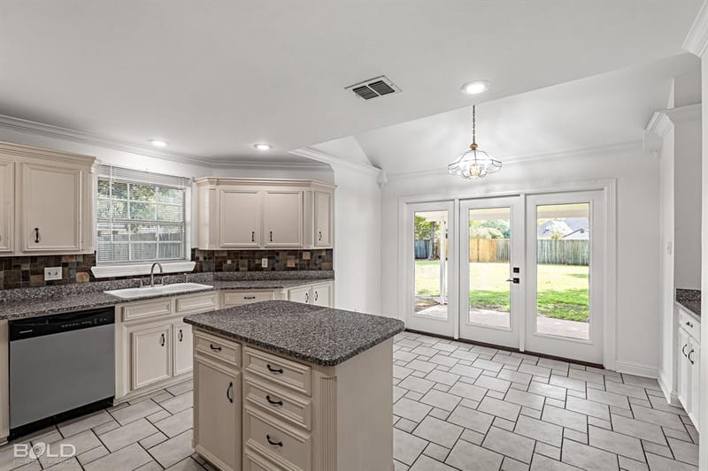 1808 Emberwood Circle, Bossier City LA 71111 - Photo 14