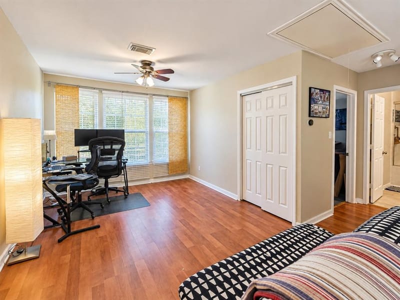 202 Browning Lane, Grand Prairie TX 75052 - Photo 16