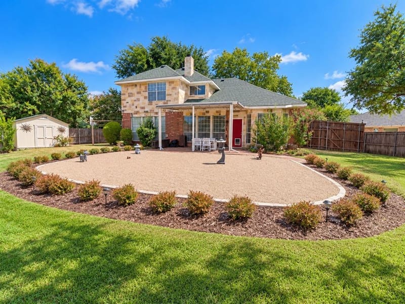 202 Browning Lane, Grand Prairie TX 75052 - Photo 19