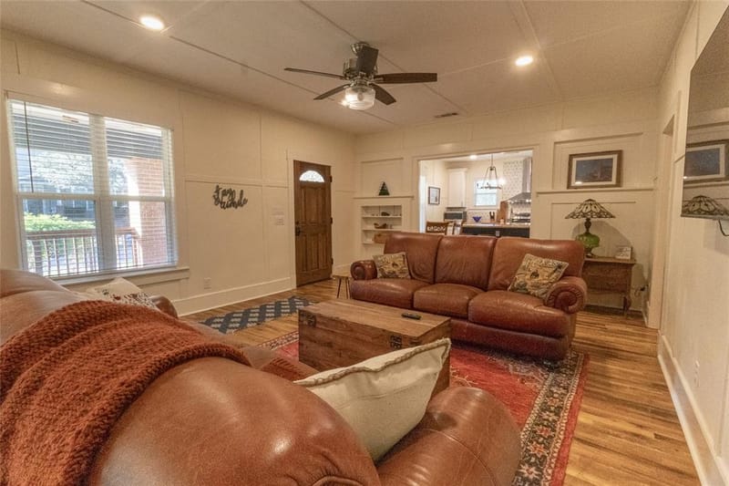 1013 Poindexter Street, Fort Worth TX 76102 - Photo 12