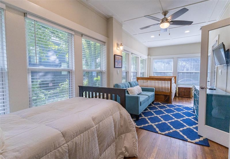 1013 Poindexter Street, Fort Worth TX 76102 - Photo 24