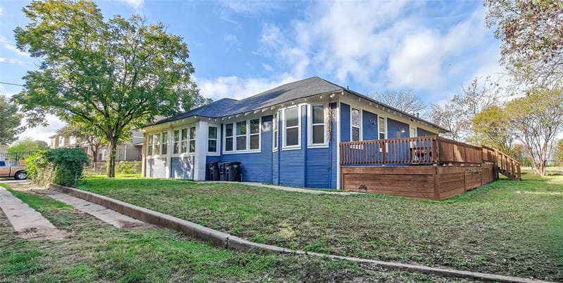 1013 Poindexter Street, Fort Worth TX 76102 - Photo 29
