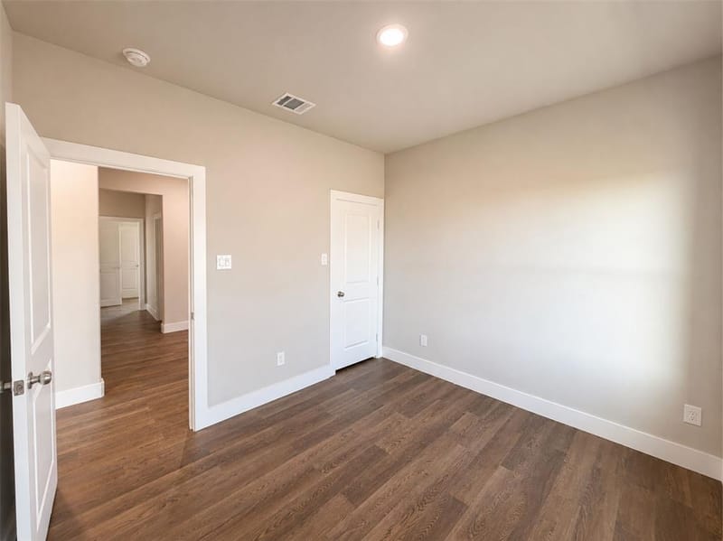 340 Mercy Street, Greenville TX 75401 - Photo 7