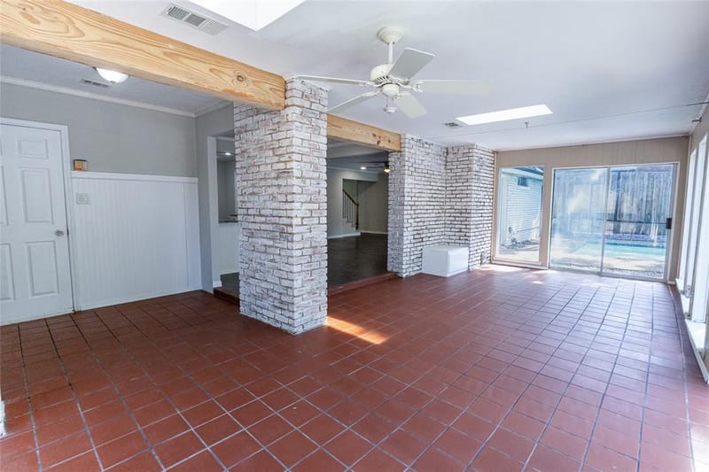 7540 Monterrey Drive, Fort Worth TX 76112 - Photo 6